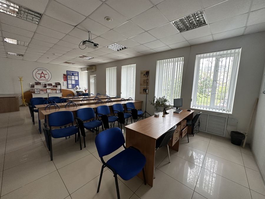 Просторный учебный класс для теоретических занятий